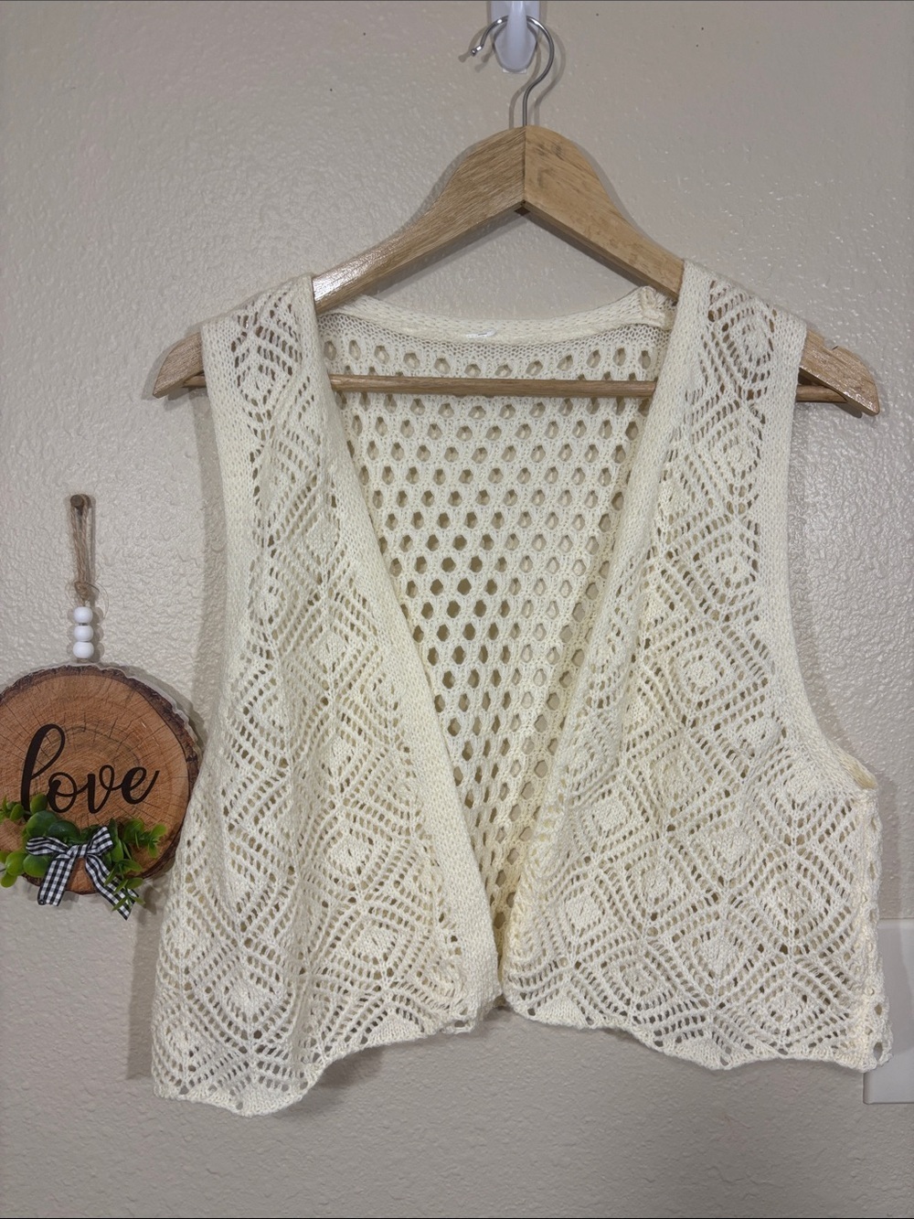 Ivory Cottagecore Boho Crochet Cropped Vest Size S